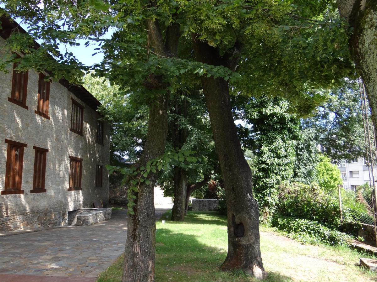 Albergue Francisco Giner De Los Rios Villablino Ngoại thất bức ảnh